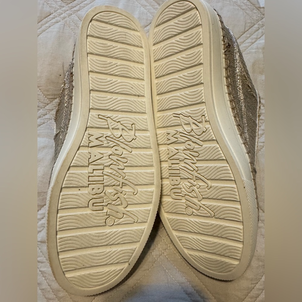 Brand New Trendy Blowfish Sneakers - Picture 9 of 9